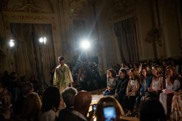 El espíritu heroico de las mujeres, protagonista de los diseños de la 2Âª jornada de GC Colección Bridal (Foto TA)